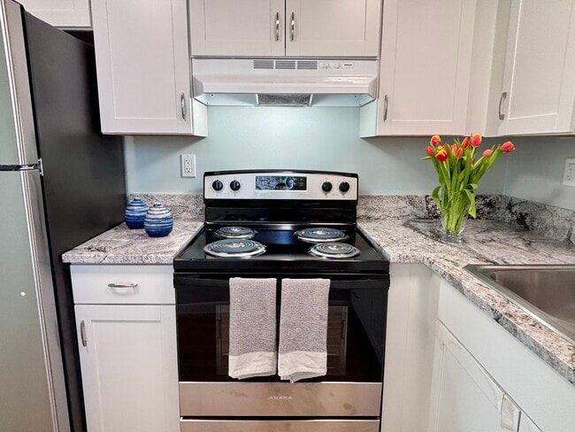 Photo - 1950 Lake Osborne Dr Unit #3