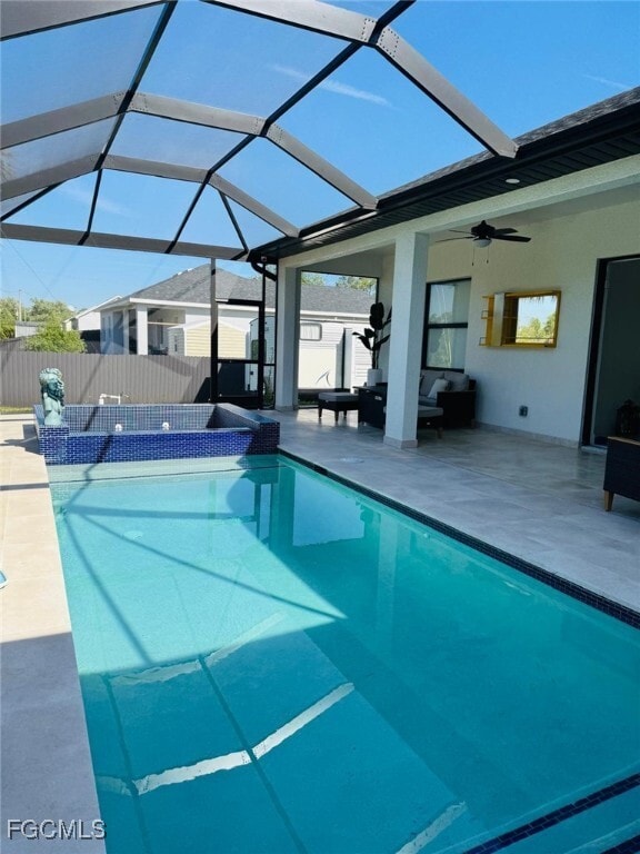 Photo - 505 E 8th St