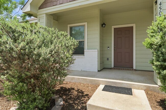 Photo - 4500 Senda Ln