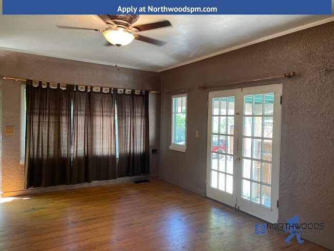 Photo - Great 2 Bedroom 1 Bath Cottage Style Home ...