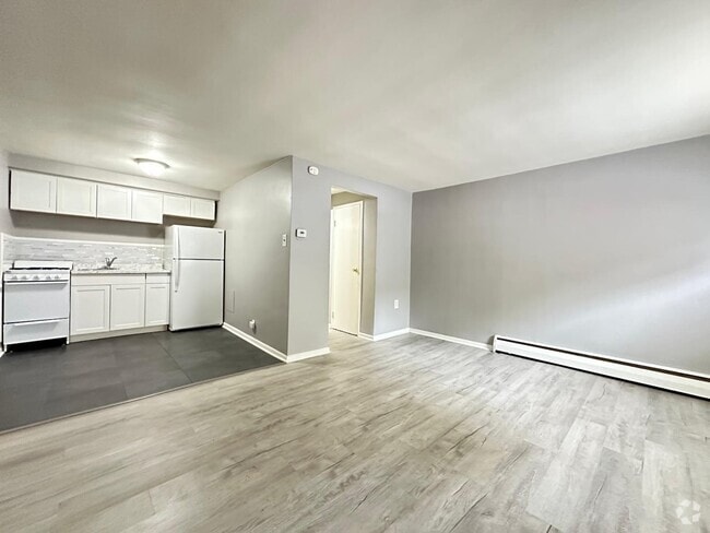 Building Photo - 7131 Marshall Rd Unit Studio Rental