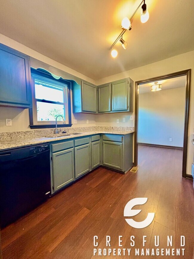 Photo - Charming 3 BR for Rent in Jack Britt School District