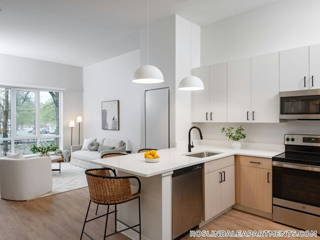289 Walk Hill St Unit STH