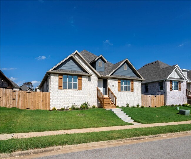 Photo - 4300 SW Adams Rd