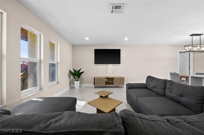 Photo - 117 SE 40th Terrace