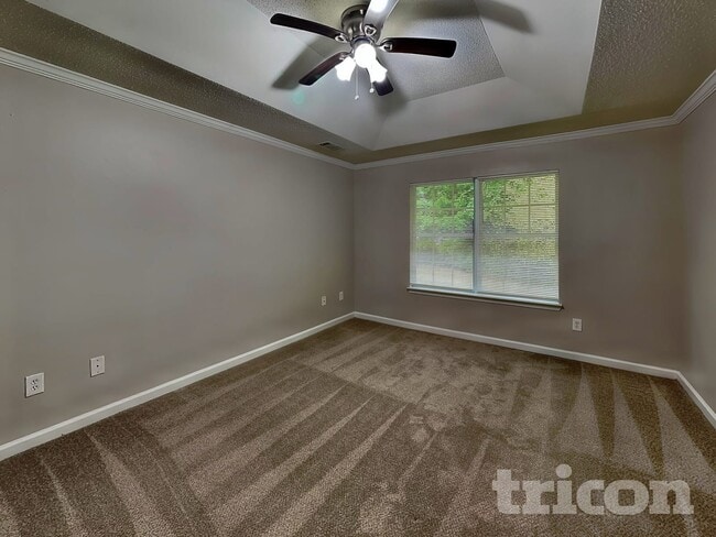 Photo - 372 Cheri Pl