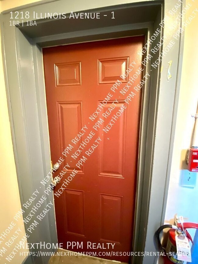 Photo - 1218 Illinois Ave Unidad 1