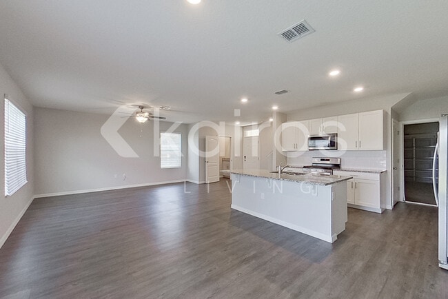 Photo - 32161 Katelin Cir