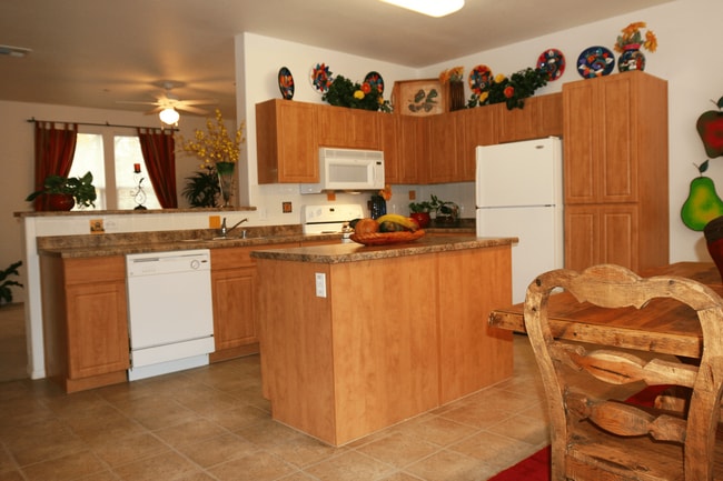 Cocina - Senior Living at Matthew Henson Apartments