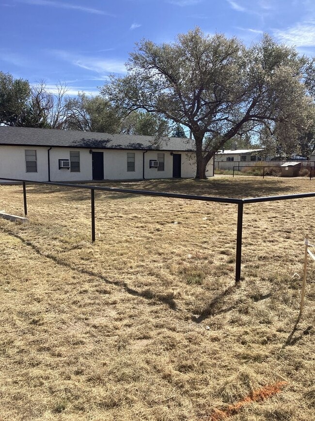 Photo - Fully Furnished Modern 2 Bedroom on Quiet Street and Close to ENMU!