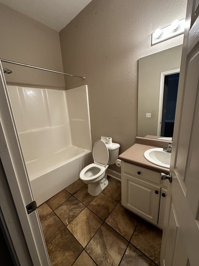 Photo - Cave Street Unit 102