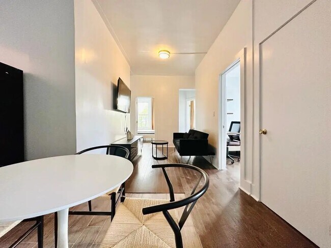 Photo - Furnished room/NOT APARTMENT Unidad 3R