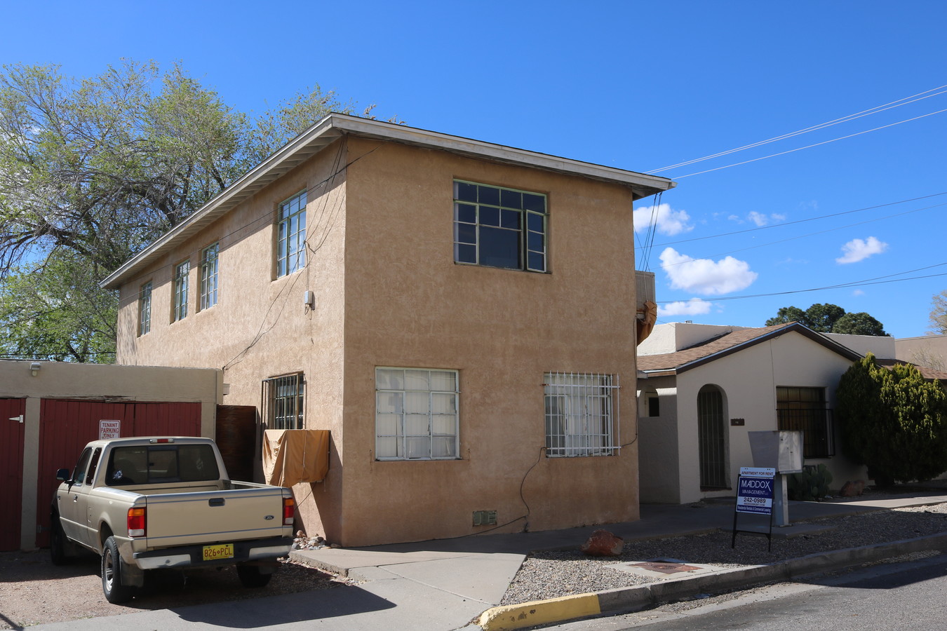 121 Terrace Ave SE Albuquerque, New Mexico Near UNM - 121 Terrace St SE Apartments