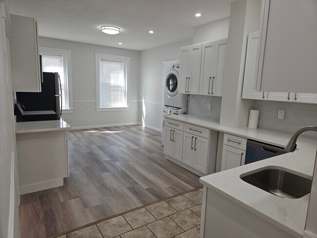 Photo - 30 Orient St Unit 30-1