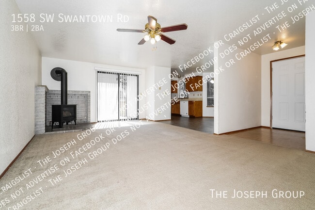 Photo - 1558 SW Swantown Rd