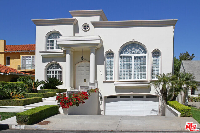 Building Photo - 218 S Medio Dr Rental