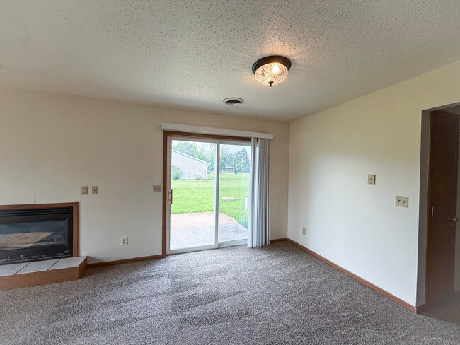 Photo - 13289 39th Ave N