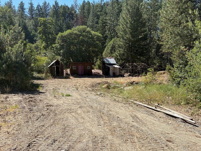 Photo - 1291 Red Hill Rd