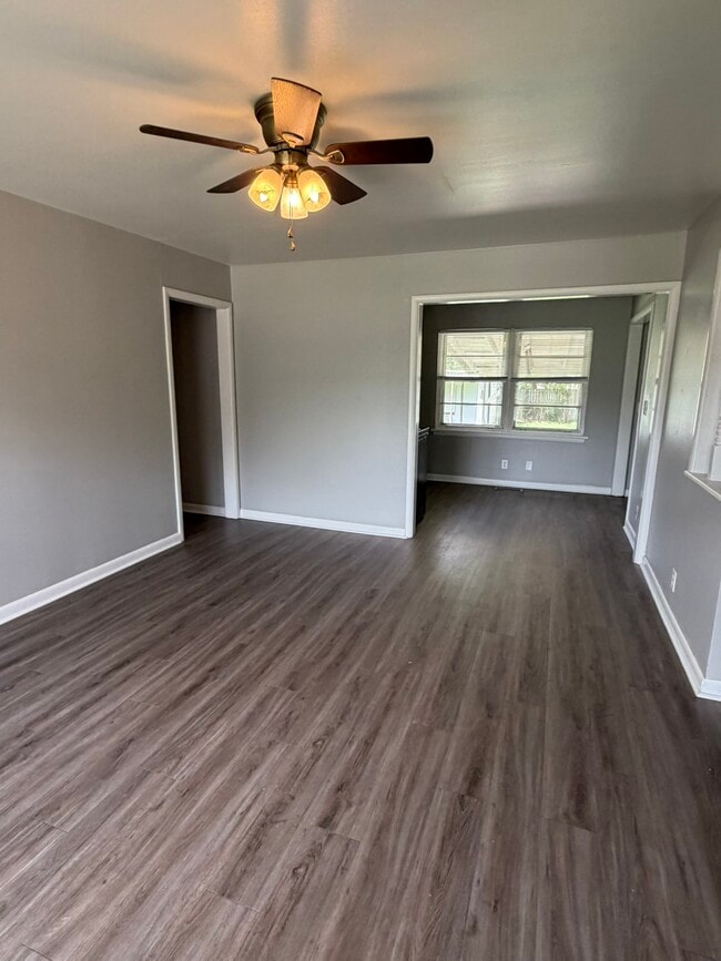 Photo - 740 Highland Pky