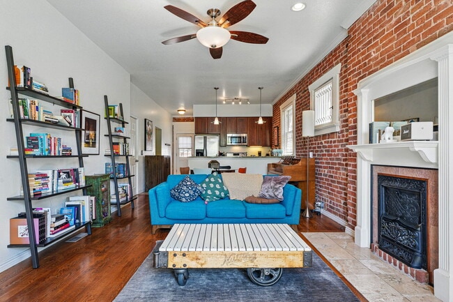 Building Photo - 1438 Franklin St Unit 100