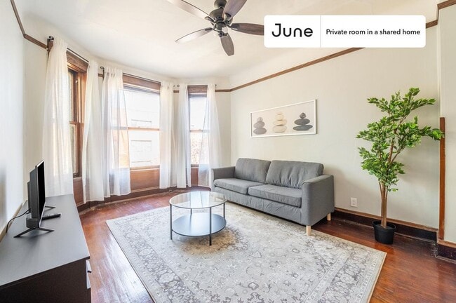 Photo - Room in Shared 3 bed/1 bath home Unidad A