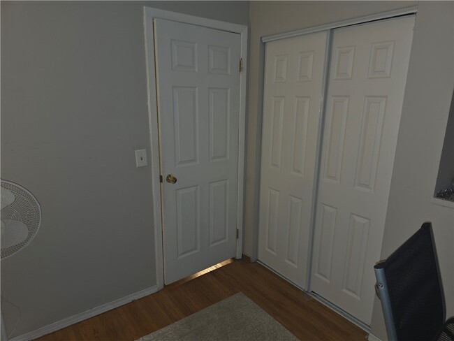 Building Photo - 2093 Lehigh Station Rd Rental