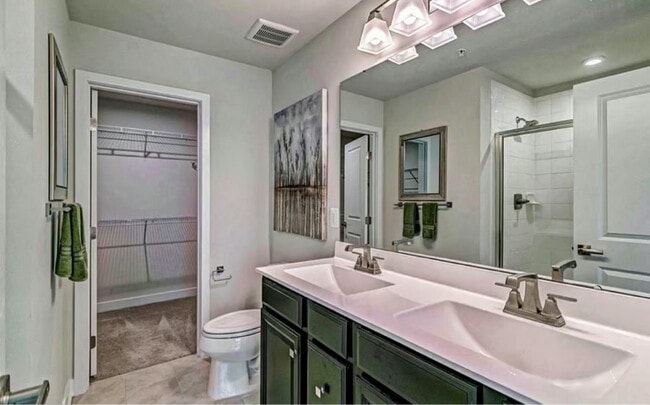 Photo - 2820 Arts Vista Blvd