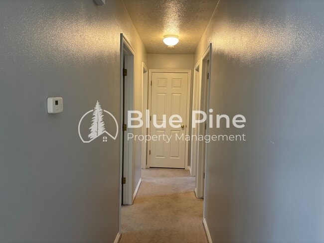 Photo - 3863 Ridgeview Cir