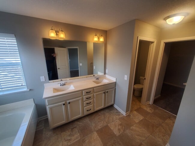 Photo - 5 BR 3 BA Single Family Home in North Hugo Minneapolis