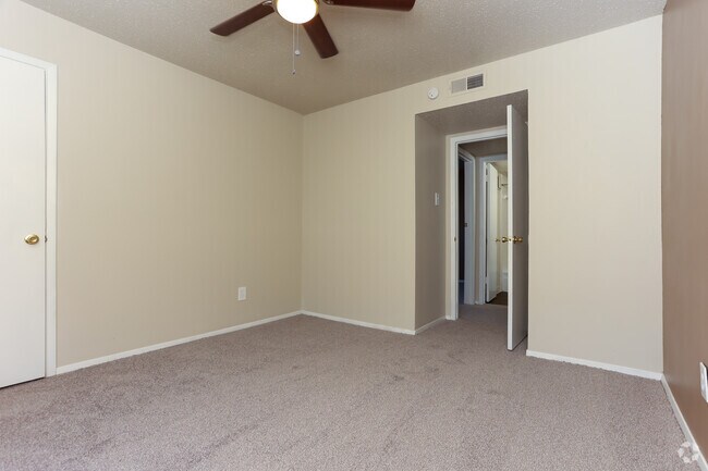 2HAB, 1BA - 828 ft² - Highland Terrace Apartments