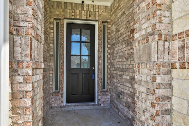 Photo - 15342 Majestic Knight Dr