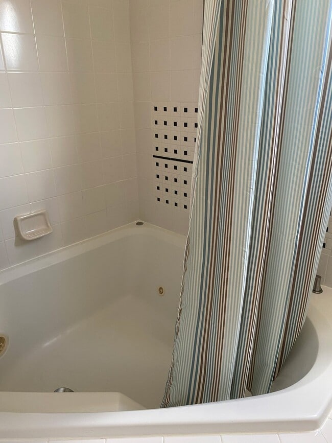 Photo - 435 E Stardust Dr