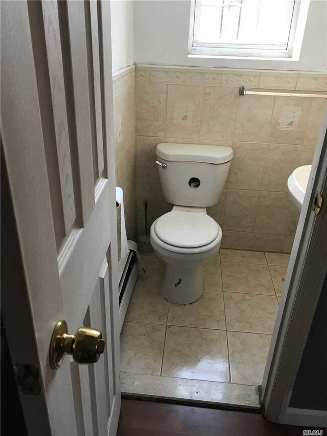 Photo - 82-60-82164 164th Pl Unidad 1st