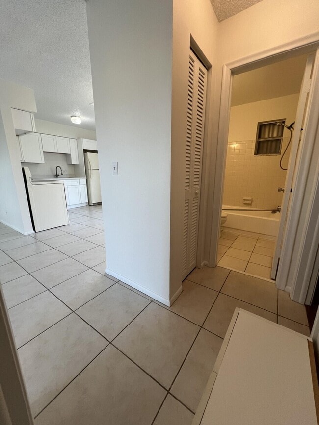 Photo - 2845 Duke Ln