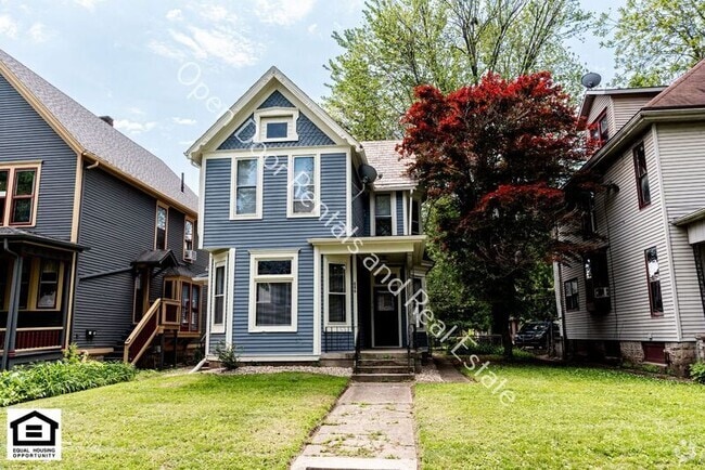 Building Photo - 846 1/2 Columbia Ave Rental