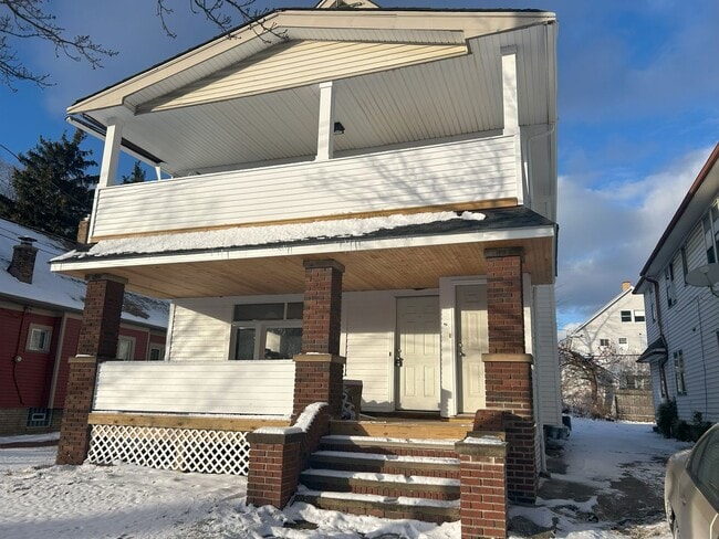 Photo - 4028 Schiller Ave Unit 4028 Schiller Ave Up