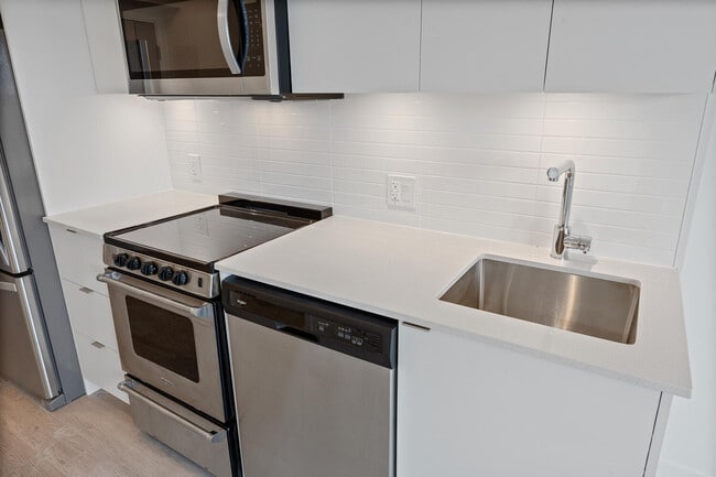 Photo - 480 Wilson Ave Unité 1