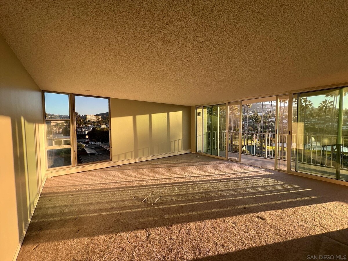 Photo - 8111 Camino Del Oro Unit F