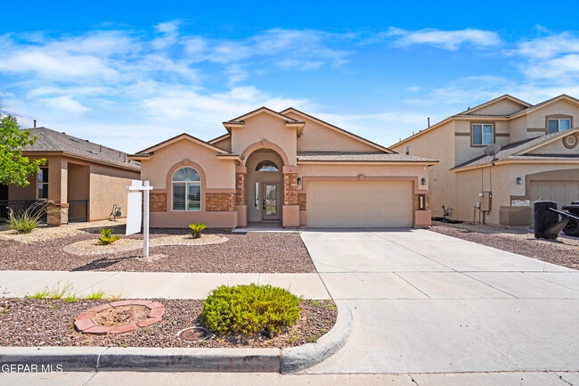 Building Photo - 12776 Runway Ave Rental