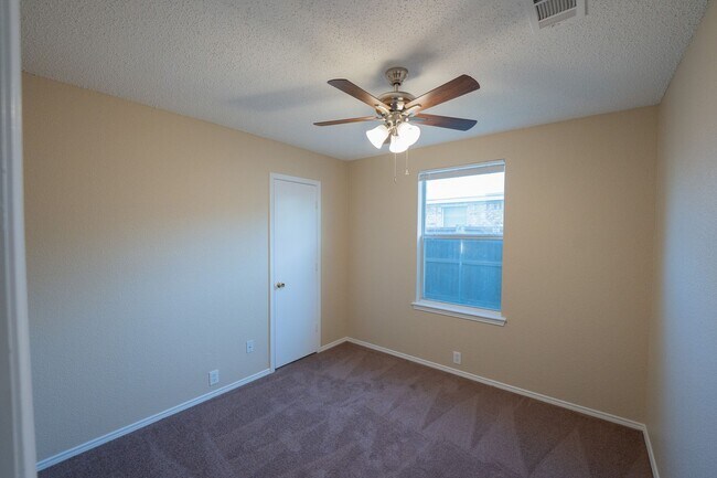 Photo - 1524 Clemson Dr