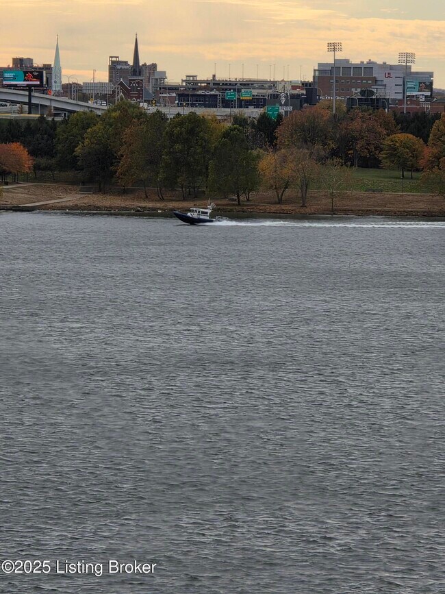 Photo - 1 Riverpointe Plaza Unit APT 521