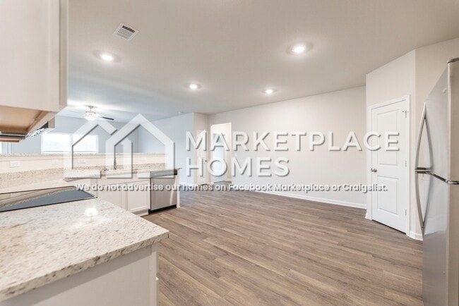 Photo - 1274 Fendt Dr