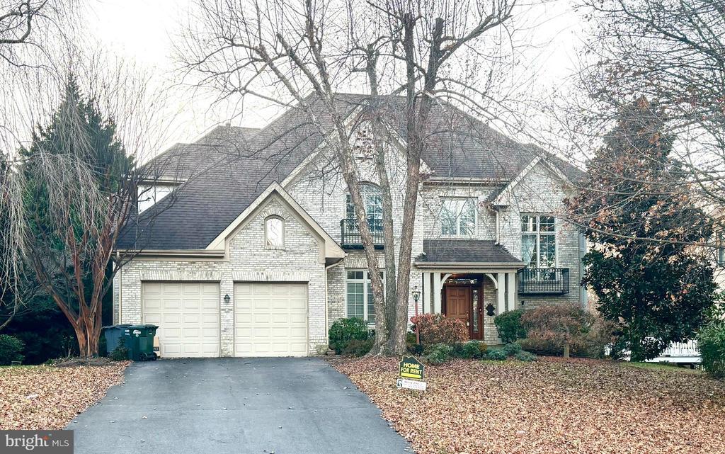 Photo - 1460 Carrington Ridge Ln House