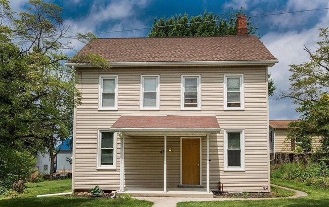 Building Photo - 43 W Main St Unit 1 Rental