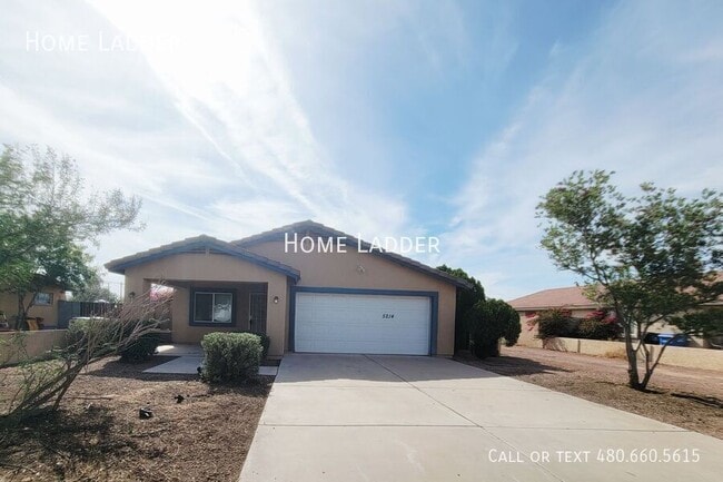 Building Photo - 5214 N 21st Ave