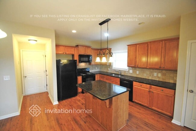 Photo - 236 Ascott Ln