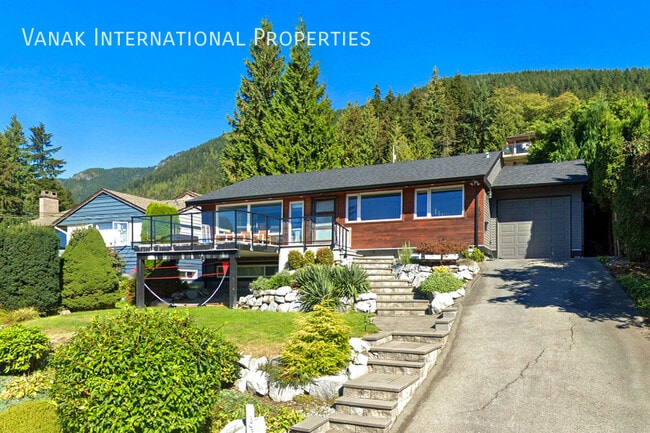 Building Photo - Bright 2-Bedroom Basement Suite in Canyon Heights Unit Basement