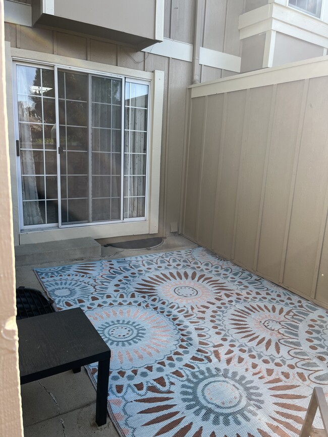 Photo - 9990 Grove St