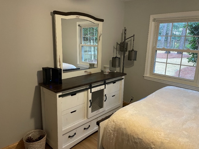 Photo - 825 N Page St