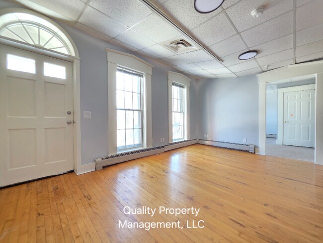 Photo - 128 Hammond St Unit 8